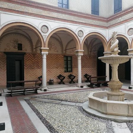 Foresteria Palazzo Guazzoni Zaccaria Кремона Екстериор снимка