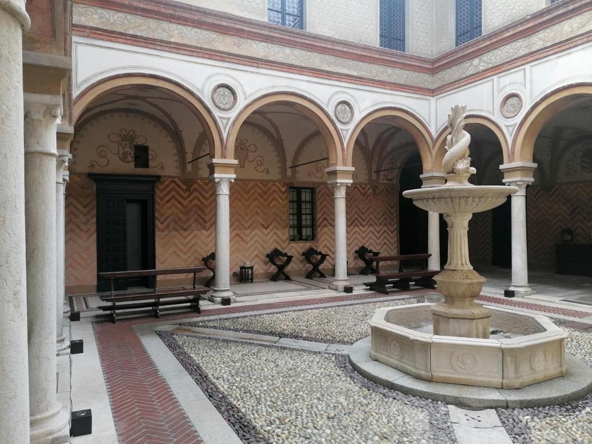 Foresteria Palazzo Guazzoni Zaccaria Кремона Екстериор снимка