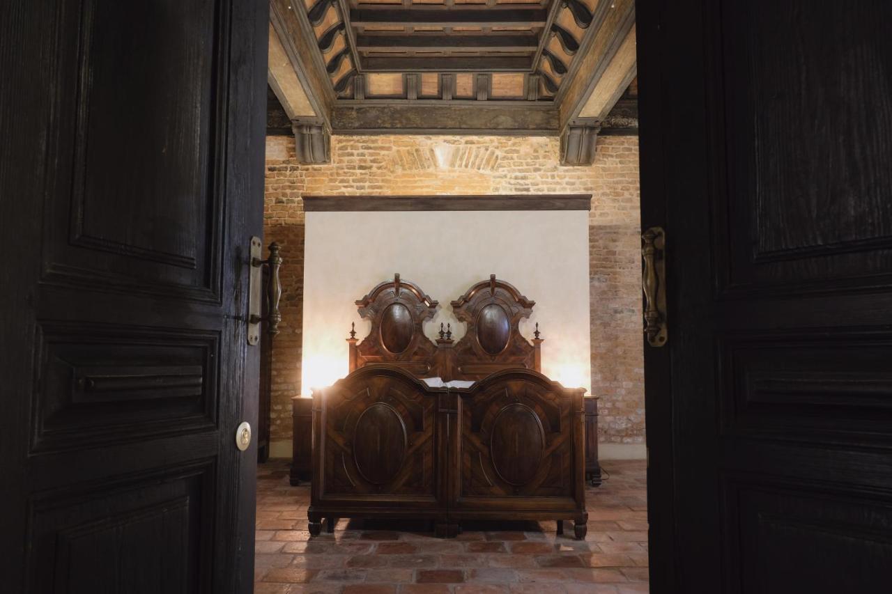Foresteria Palazzo Guazzoni Zaccaria Кремона Екстериор снимка