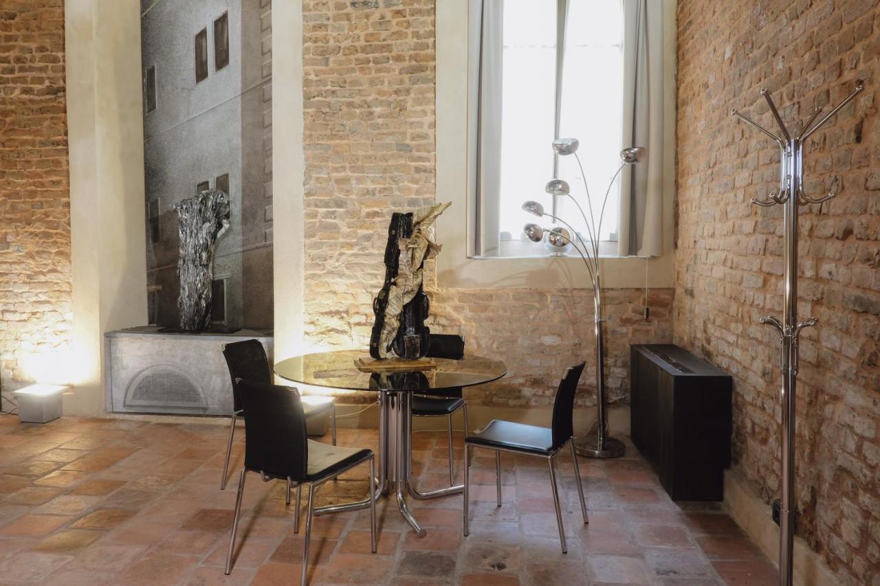 Foresteria Palazzo Guazzoni Zaccaria Кремона Екстериор снимка