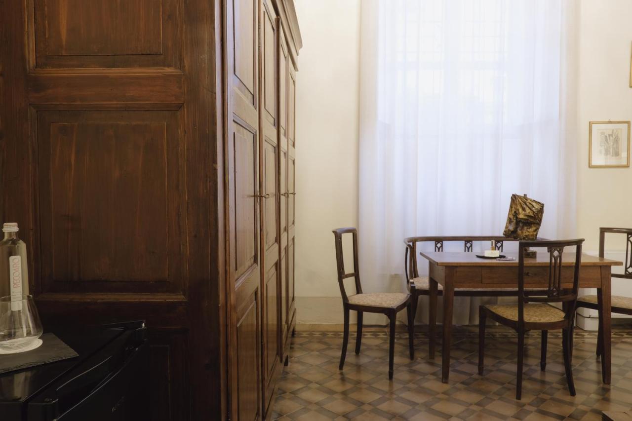 Foresteria Palazzo Guazzoni Zaccaria Кремона Екстериор снимка