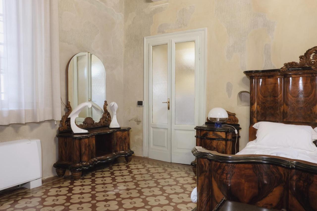 Foresteria Palazzo Guazzoni Zaccaria Кремона Екстериор снимка