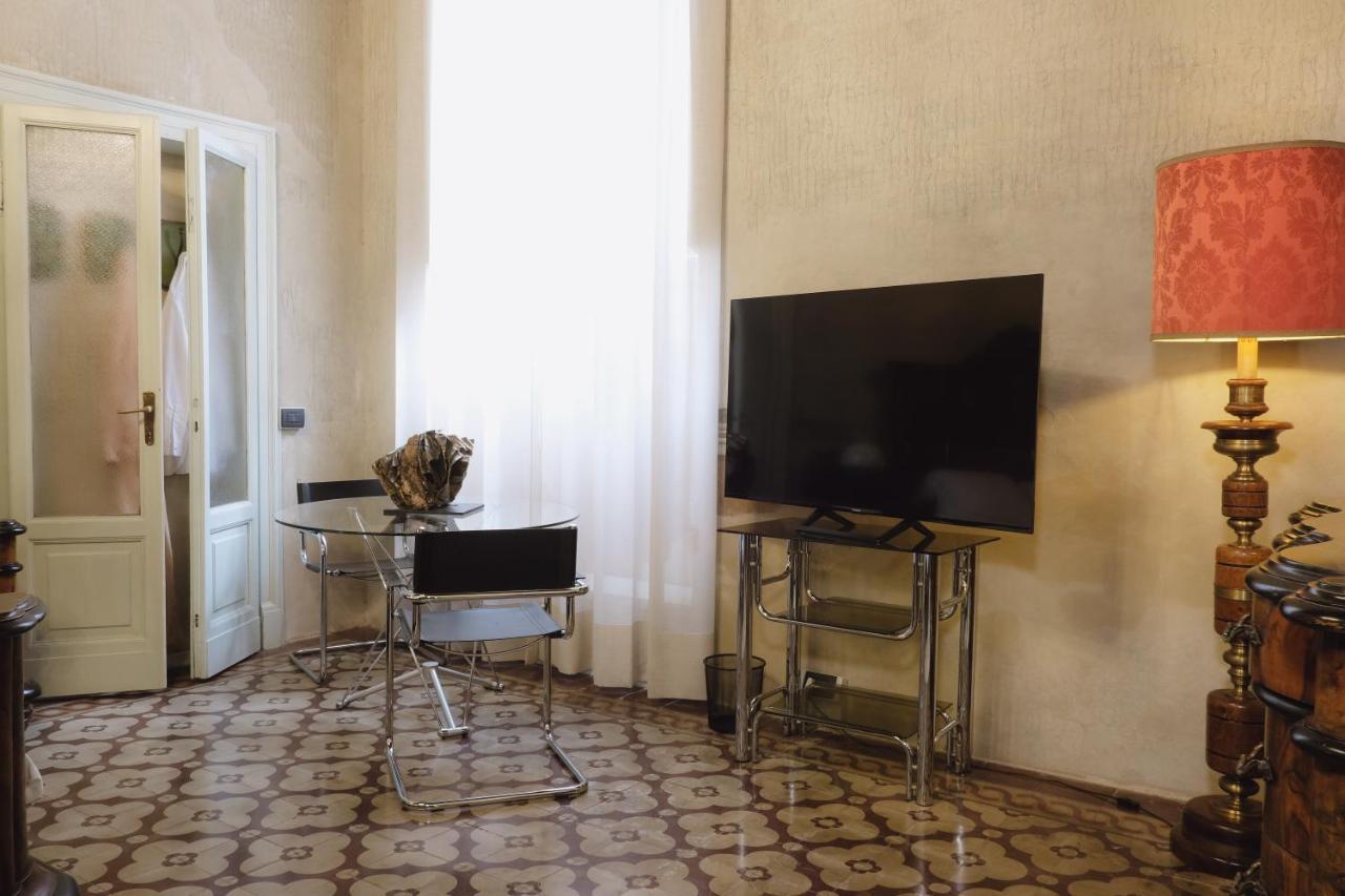 Foresteria Palazzo Guazzoni Zaccaria Кремона Екстериор снимка