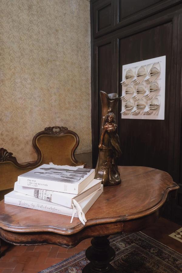Foresteria Palazzo Guazzoni Zaccaria Кремона Екстериор снимка